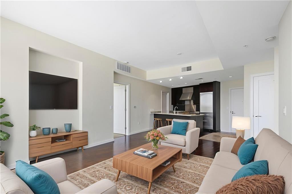 3325 Piedmont Road NE 2207