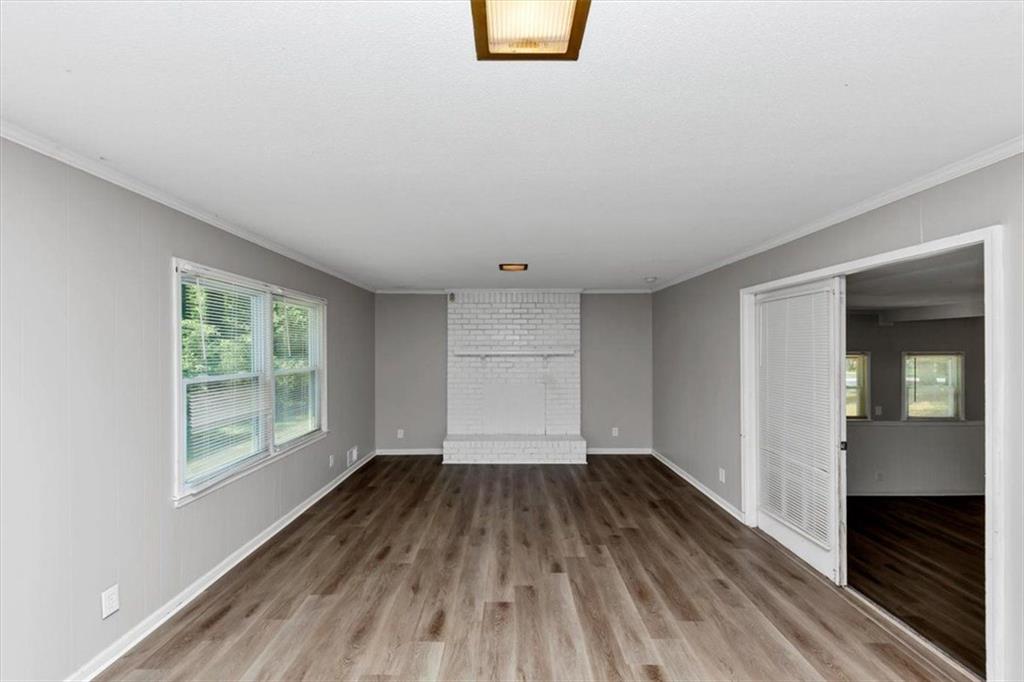 4261 Autumn Hill Drive, Stone Mountain, Georgia image 7