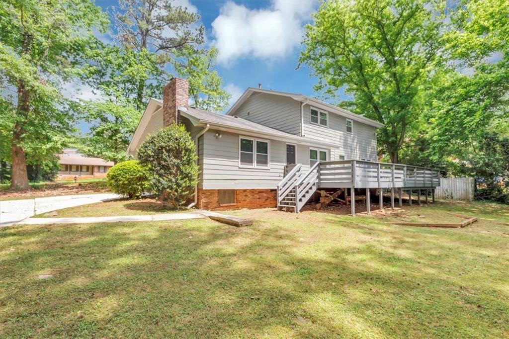 4261 AUTUMN HILL Drive