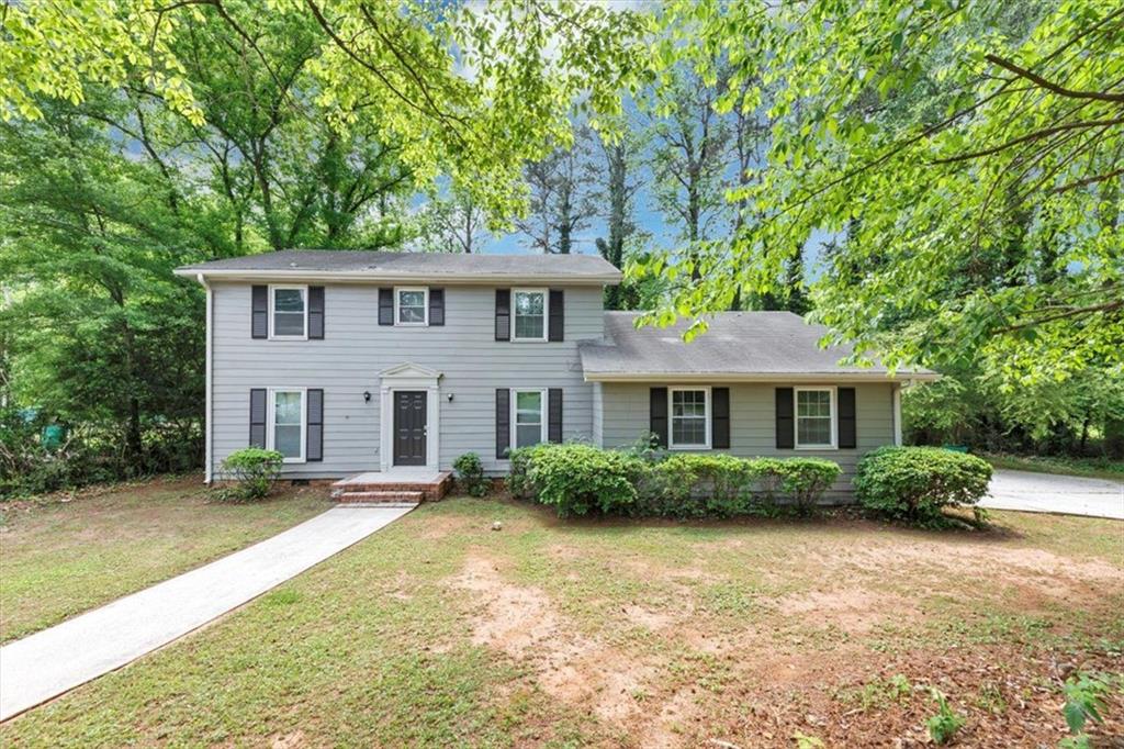 4261 Autumn Hill Drive, Stone Mountain, Georgia image 1