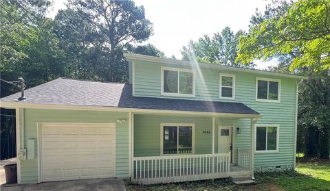 Homes For Rent - 3688 Burnley Court<br/> Lithonia, GA 30038