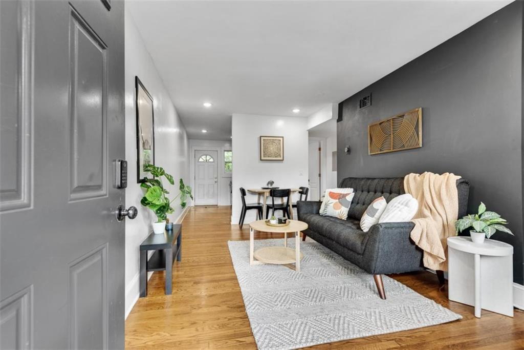 351 Cherokee Avenue 8