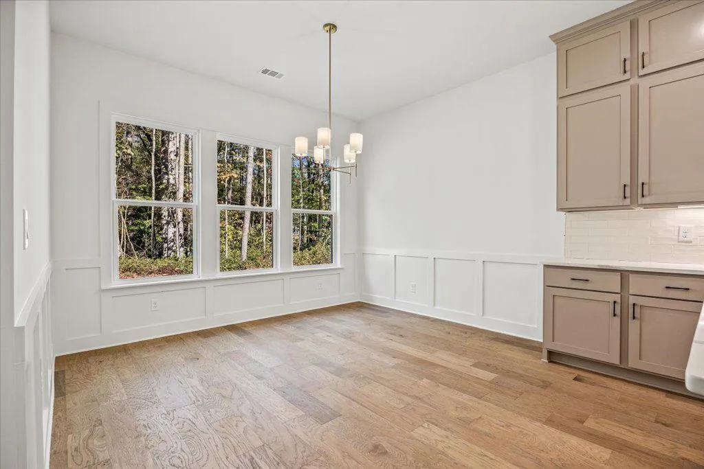 Gainesville, Georgia 30506, United States, 4 Bedrooms Bedrooms, ,4 BathroomsBathrooms,Residential,Active,223216