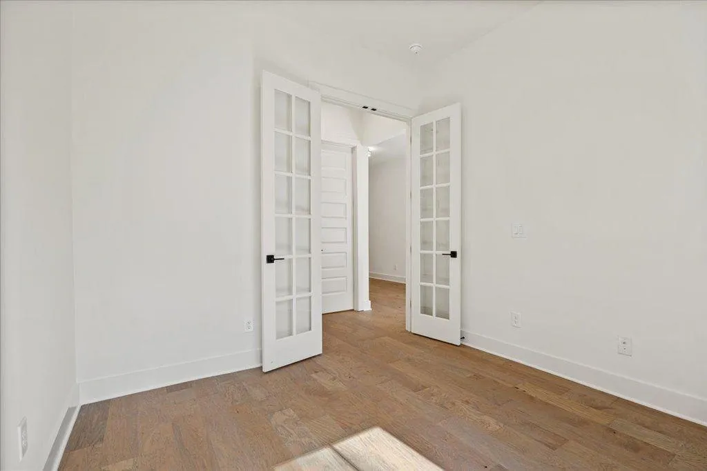 Gainesville, Georgia 30506, United States, 4 Bedrooms Bedrooms, ,4 BathroomsBathrooms,Residential,Active,223216