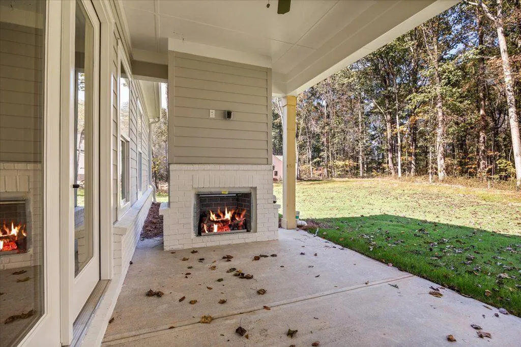 Gainesville, Georgia 30506, United States, 4 Bedrooms Bedrooms, ,4 BathroomsBathrooms,Residential,Active,223216