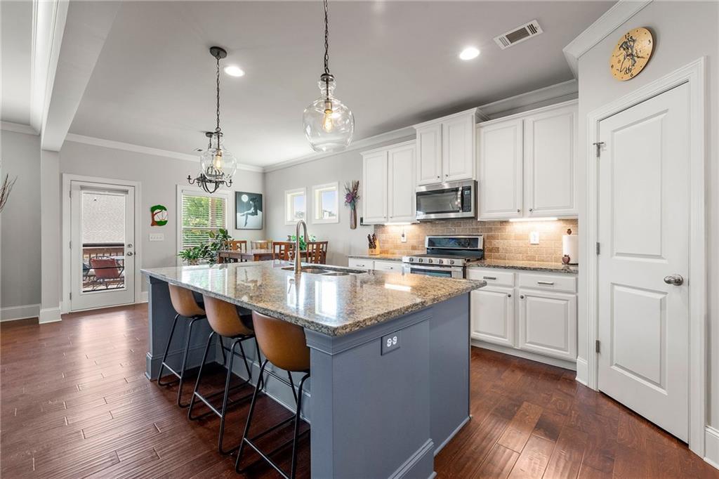 4412 Clubside Drive