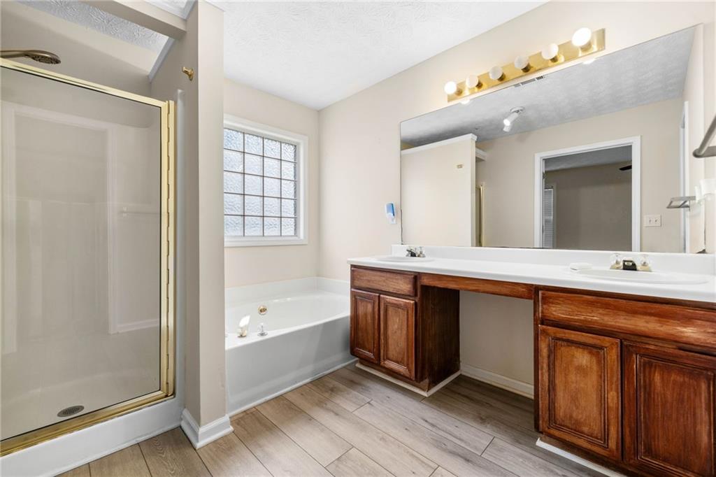 Gables At East Worthington - Residential