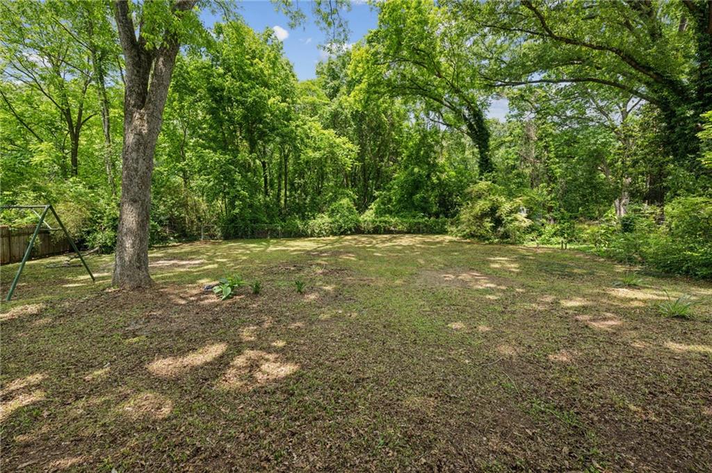 4202 Maplewood Drive, Decatur, Georgia image 21