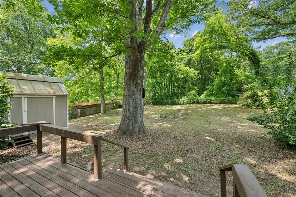 4202 Maplewood Drive, Decatur, Georgia image 20