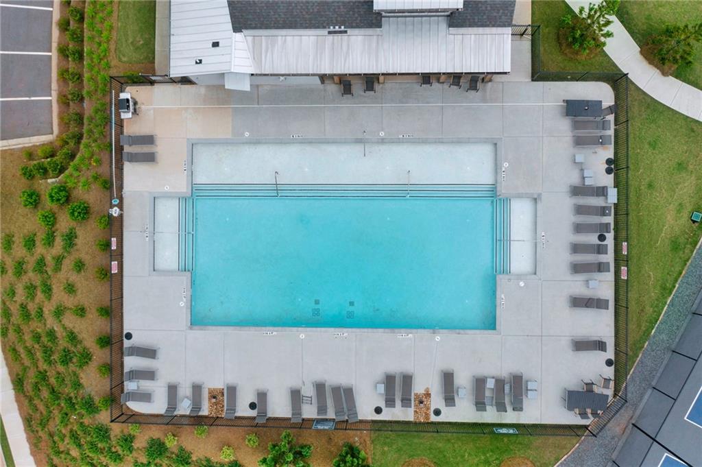 Ellis - Residential