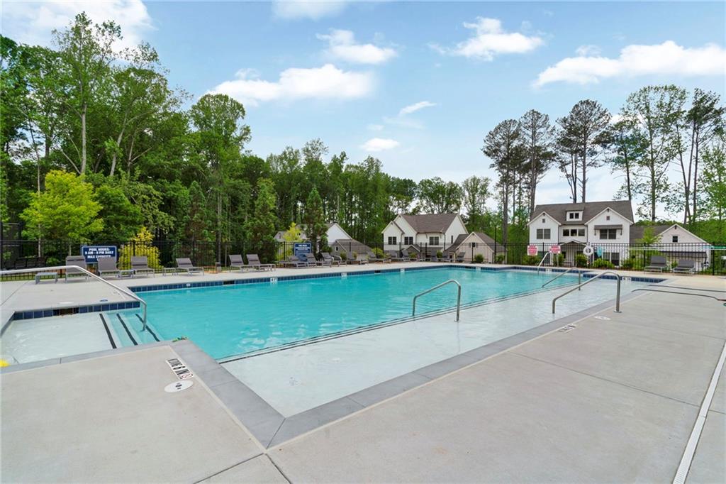 Ellis - Residential