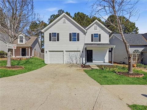Homes For Sale - 2615 Virginia Cove<br/> Riverdale, GA 30296