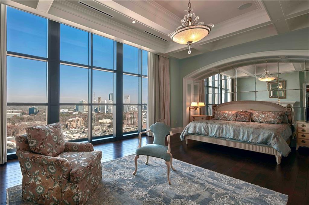 St Regis - Residential