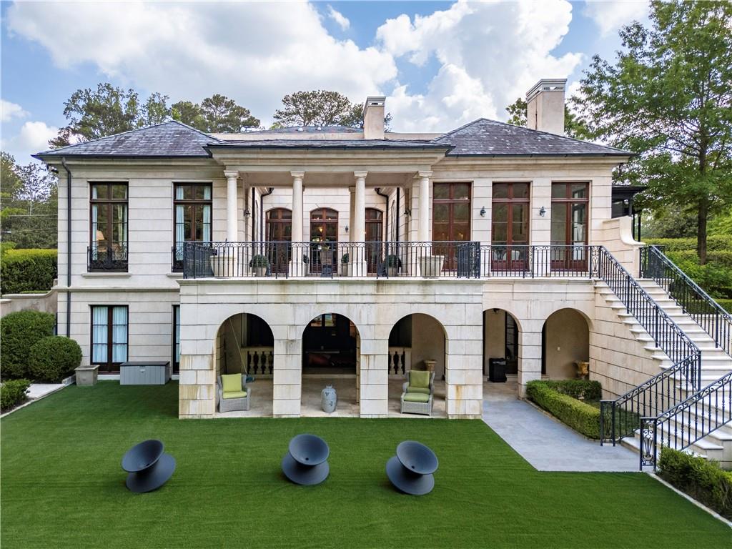 225 W Paces Ferry Road NW