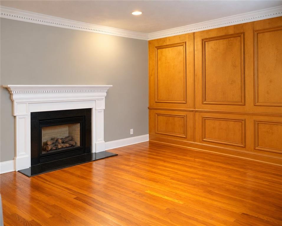 893 Chippendale Lane