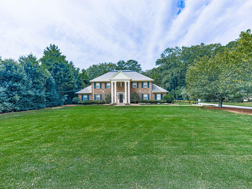3115 Beechwood Drive SE