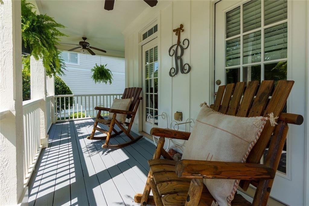 270 Sagamore Cove