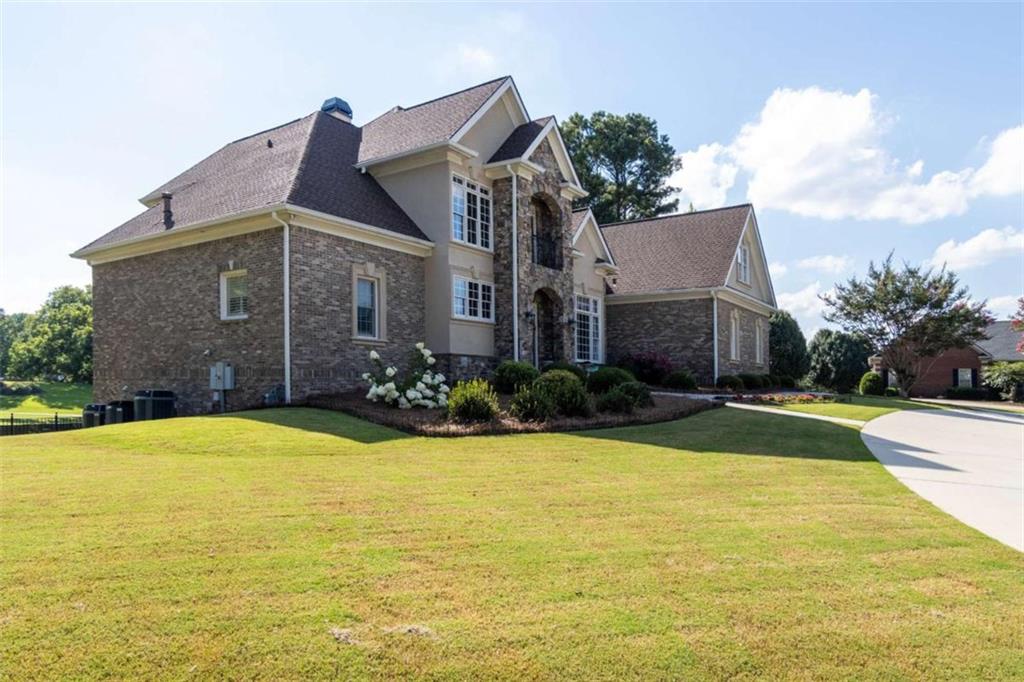 105 Muirfield Way