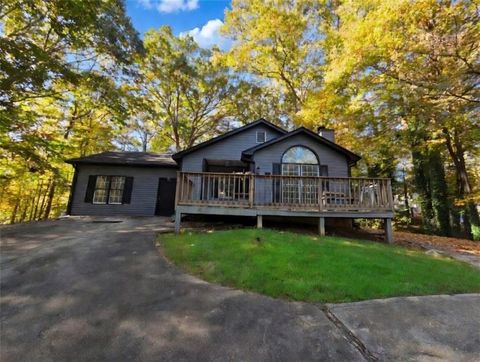 Homes For Sale - 217 Rainey Brooke Drive<br/> Barrow County, Winder, GA 30680