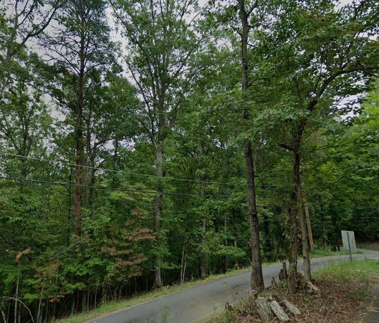 7816 Beachwood Drive