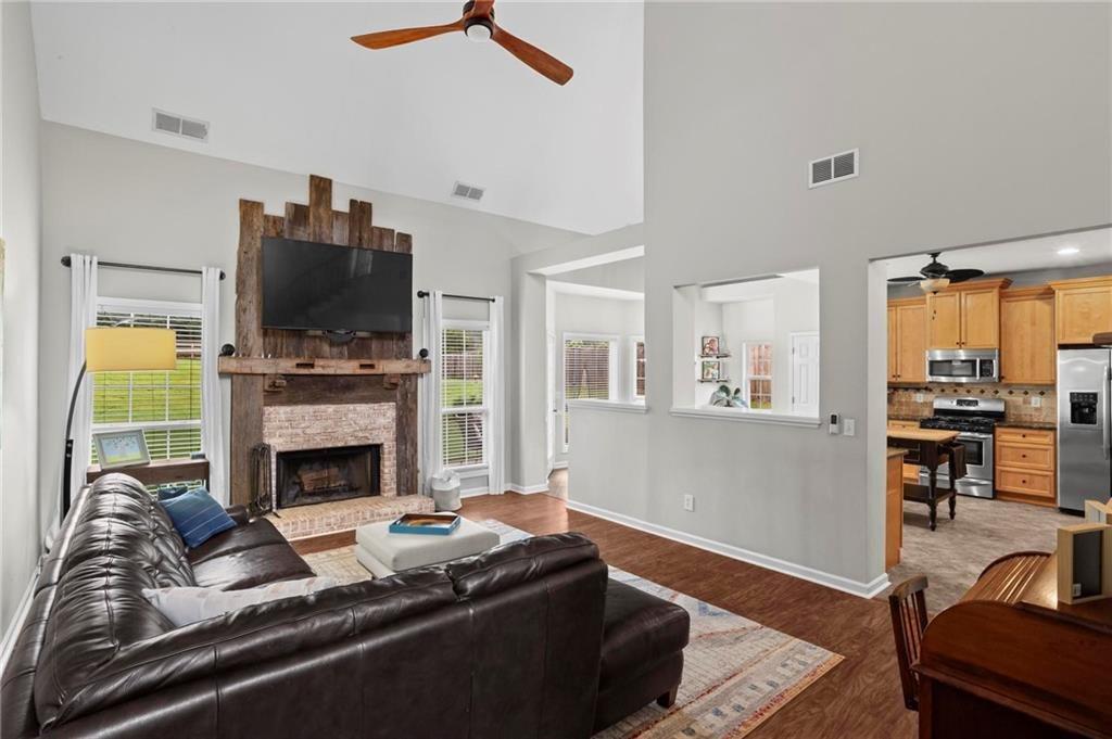 1562 Ember Oaks Circle