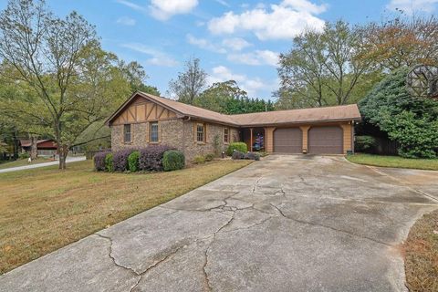 248 Kettlewood Drive SW Lilburn GA 30047