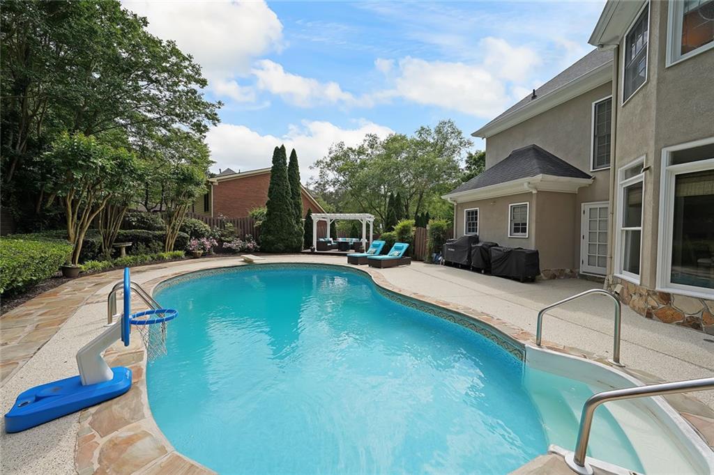 5617 Asheforde Lane
