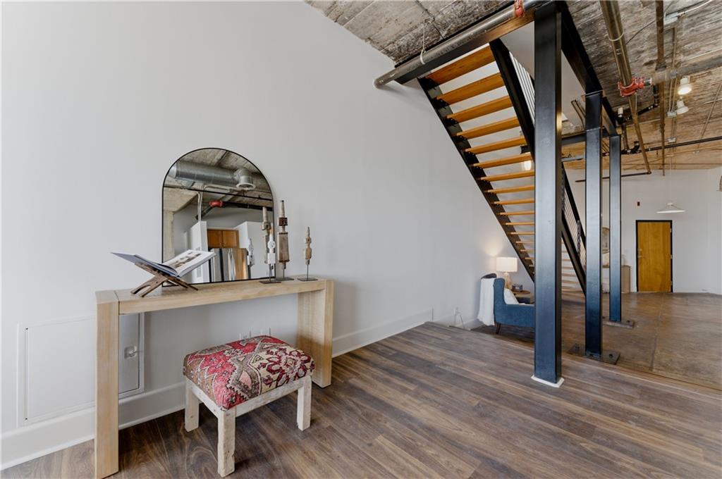 505 Whitehall Street SW 401