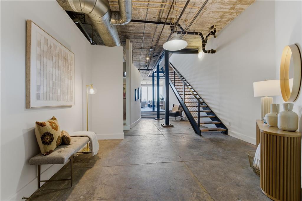 505 Whitehall Street SW 401