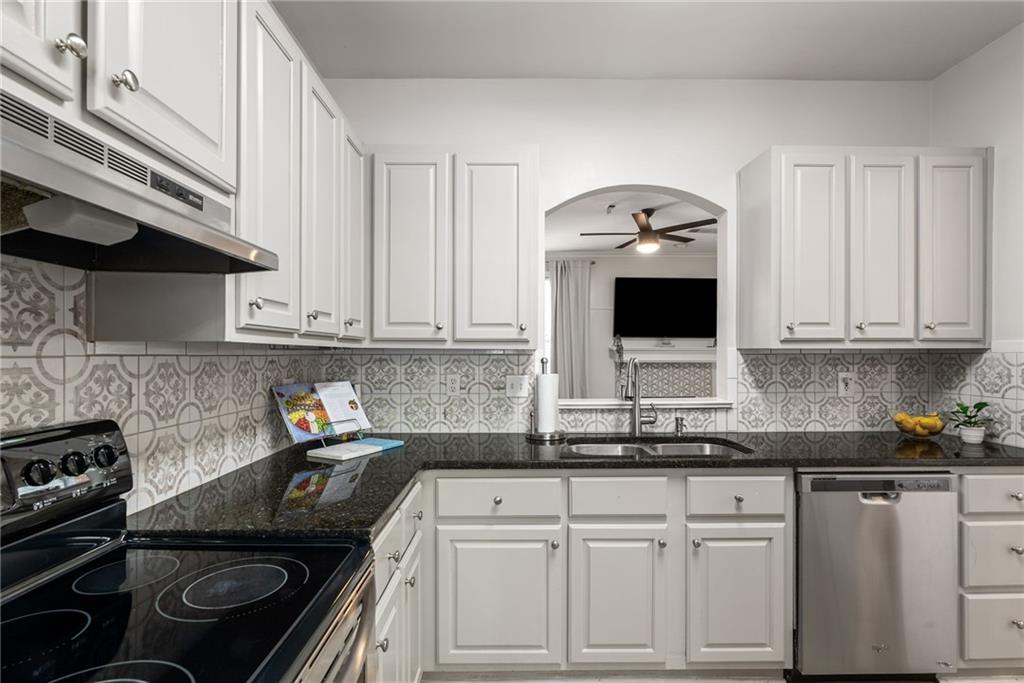 3088 Steeplechase Drive, Alpharetta, Georgia image 9