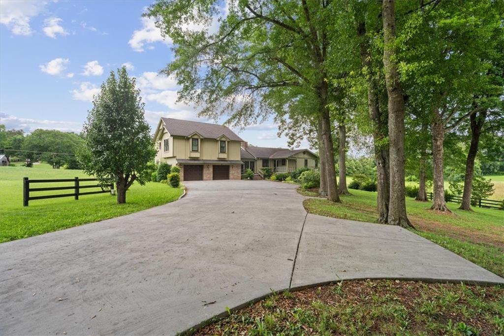 295 Craigtown Road NE