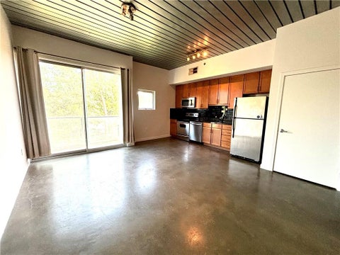 Condo For Rent - 620 Glen Iris Drive #416<br/> Atlanta, GA 30308