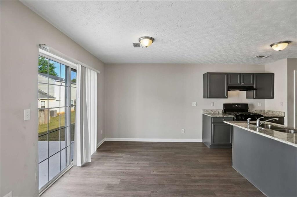 120 Meadowridge Drive