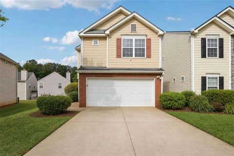 Townhouse For Sale - 120 Meadowridge Drive Dr<br/> Covington, GA 30016