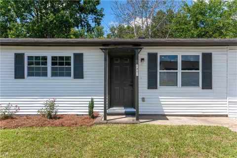 A home in Austell