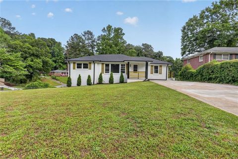 Photo of 3081 Glendale Court, Decatur, GA 30032 (MLS # 7775165)