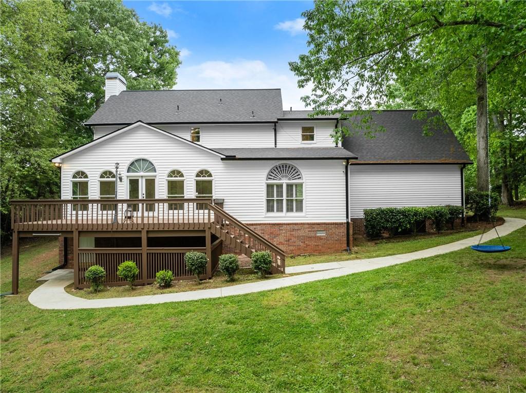 2511 N Oaks Drive