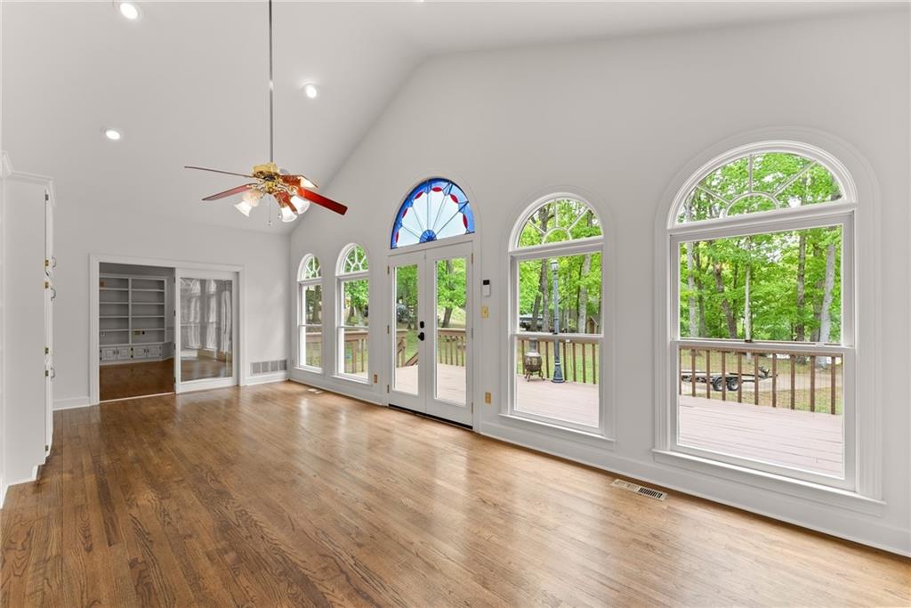 2511 N Oaks Drive, Gainesville, Georgia image 12