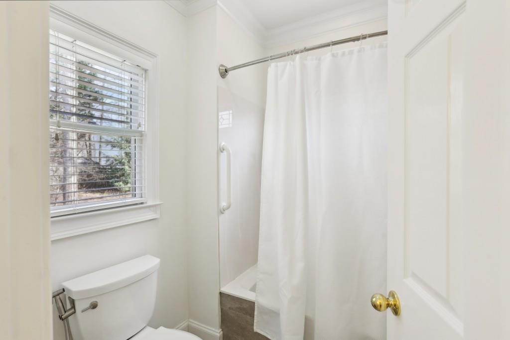 1120 Grace Hill Drive, Roswell, Georgia image 46