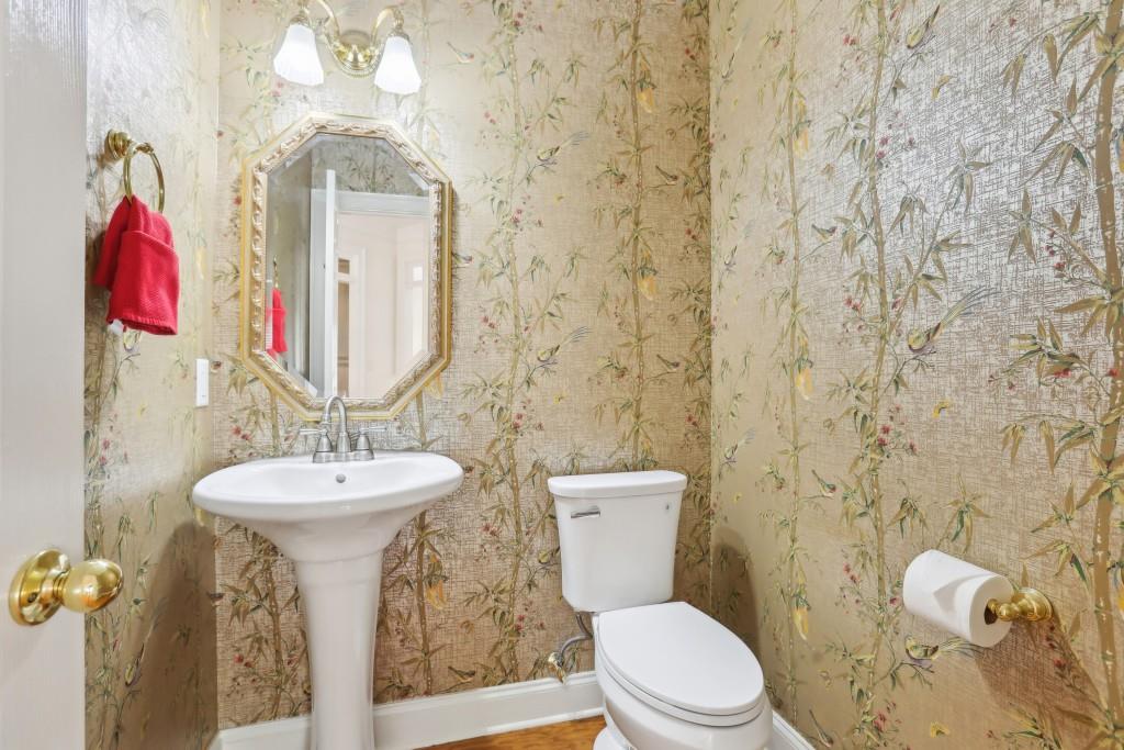 1120 Grace Hill Drive, Roswell, Georgia image 21