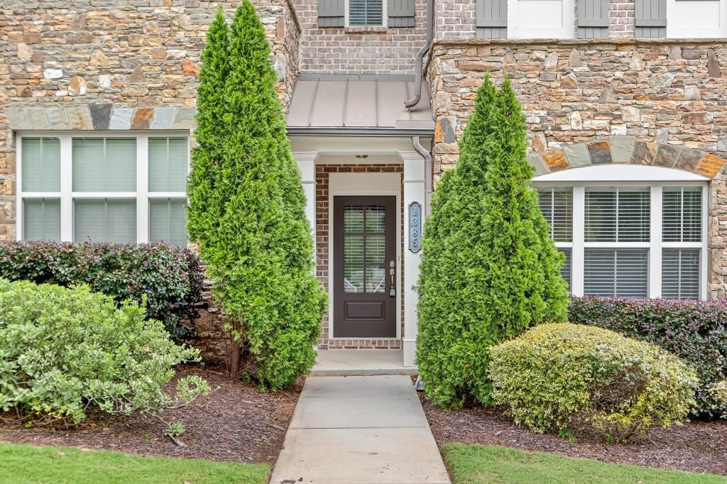 1385 Hawthorne Avenue SE