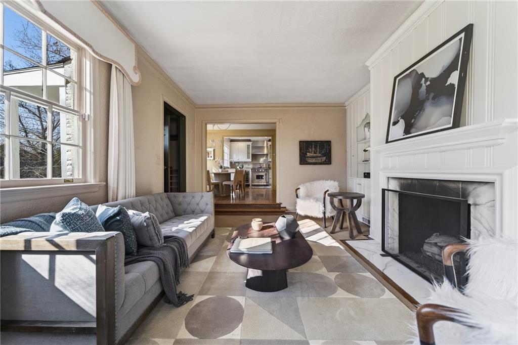 1268 University Drive NE