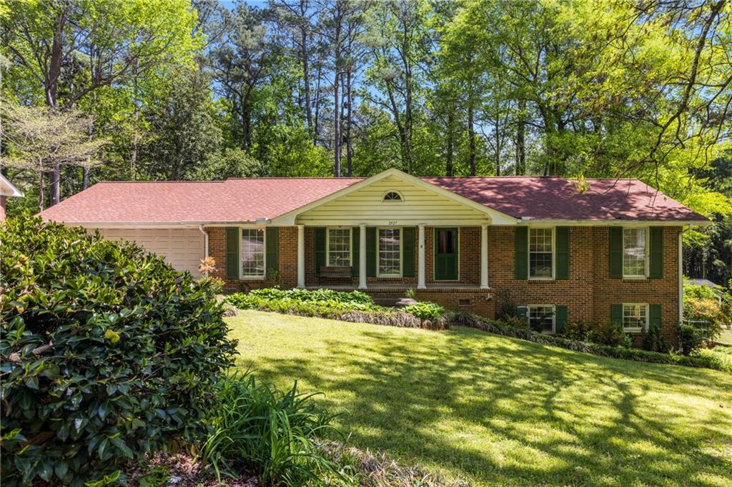 2927 Ponderosa Circle
