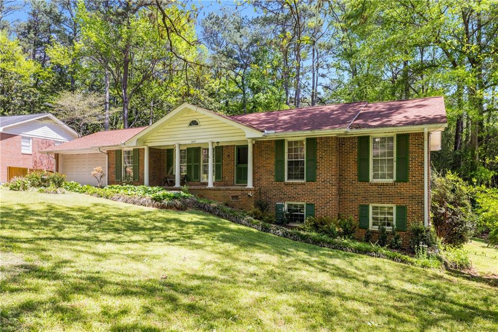 2927 Ponderosa Circle