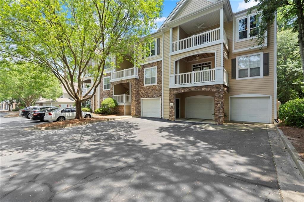632 Sandringham Drive