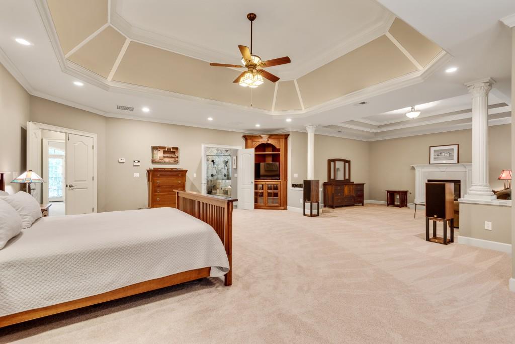 1942 N Akin Drive, Atlanta, Georgia image 35