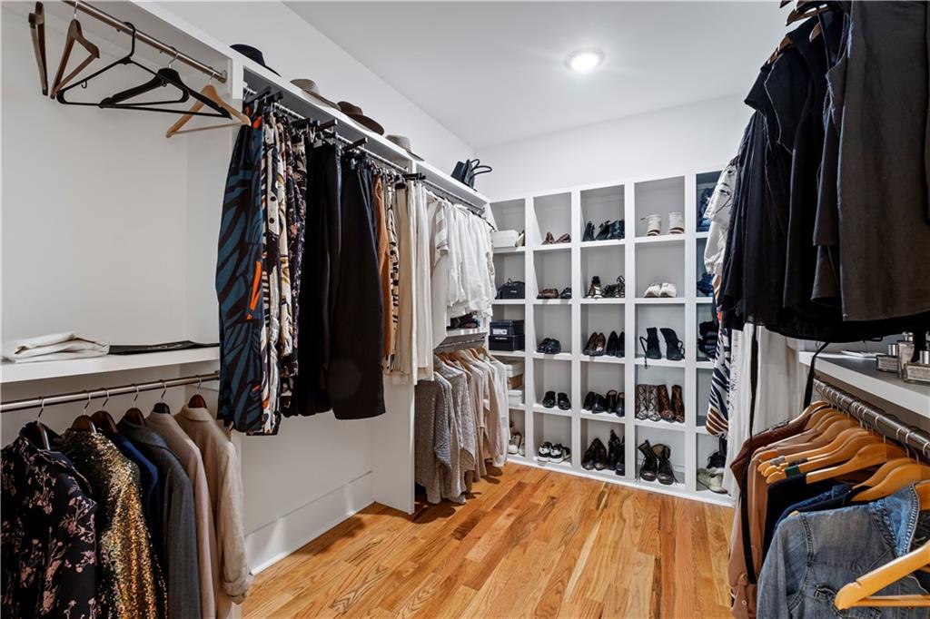 210 Locust Street, Atlanta, Georgia image 33