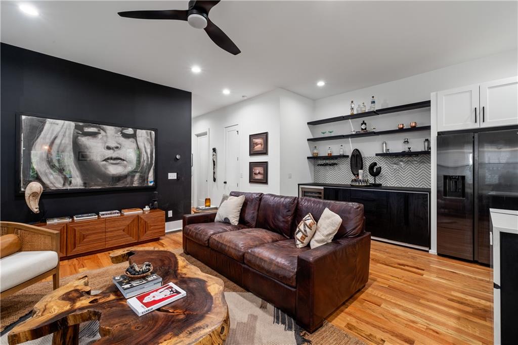 210 Locust Street, Atlanta, Georgia image 10