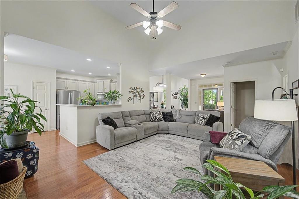 320 Cabinwood Trail