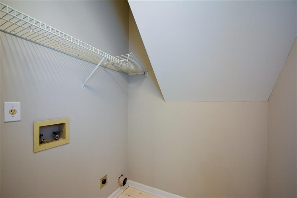 1052 Secret Trail, Sugar Hill, Georgia image 21